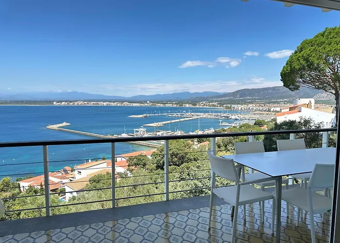 Agi Villa Poncella
